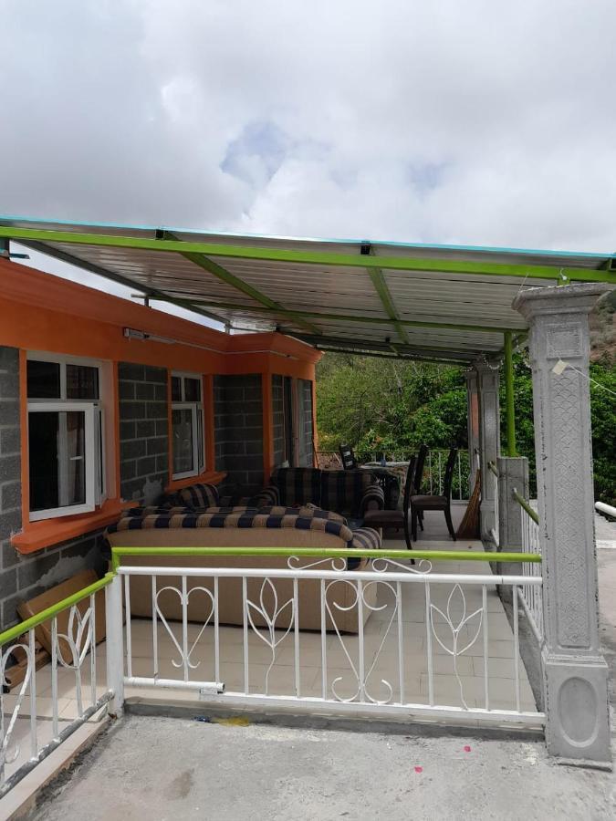 La Belle Du Sud Villa Port South East Екстериор снимка